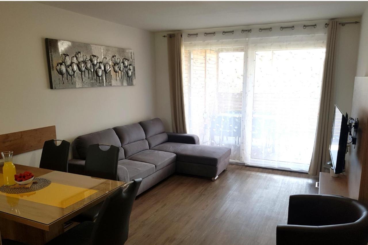 Family Apartment Moravske Toplice Bagian luar foto