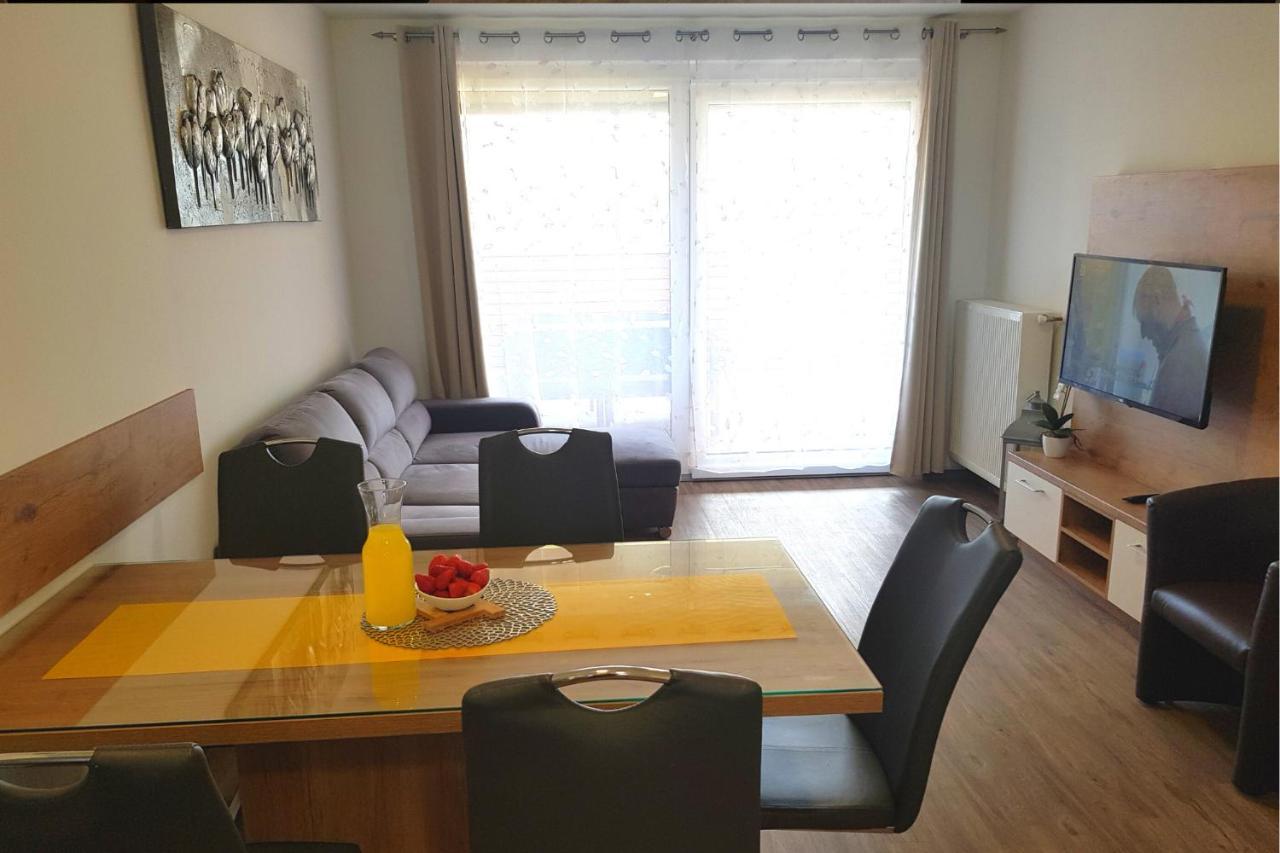 Family Apartment Moravske Toplice Bagian luar foto