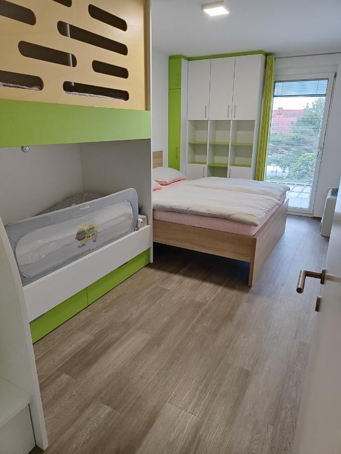 Family Apartment Moravske Toplice Bagian luar foto