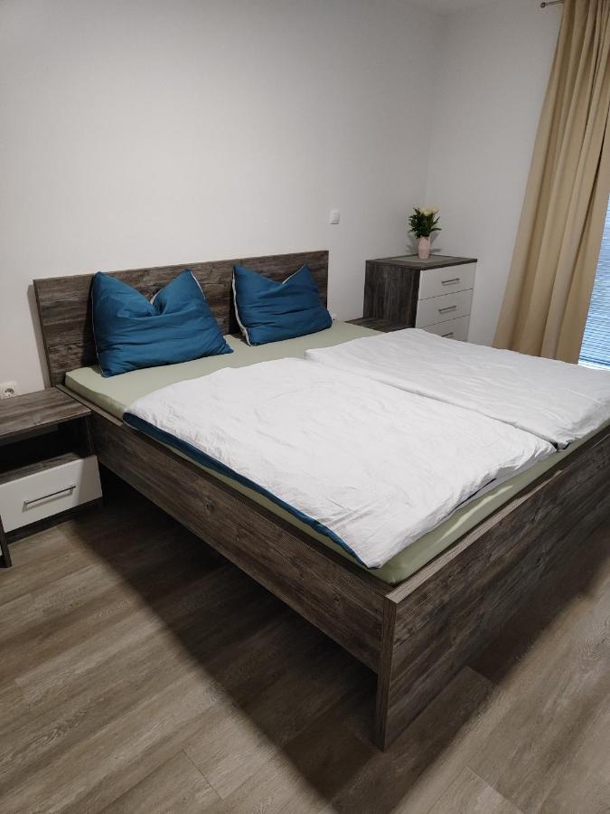 Family Apartment Moravske Toplice Bagian luar foto